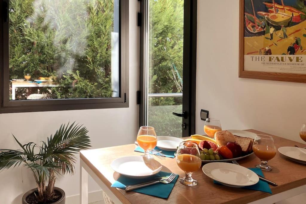 Tranquil Large 6 Bedroom Family Sleeps 20 Near Sitges Sant Pere De Ribes