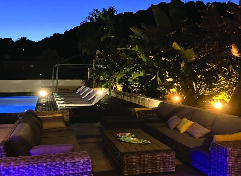 Tranquil Large 6 Bedroom Family Sleeps 20 Near Sitges Villa Sant Pere De Ribes