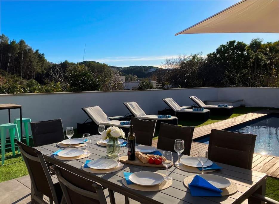 Tranquil Large 6 Bedroom Family Sleeps 20 Near Sitges Villa Sant Pere De Ribes